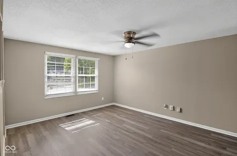 335 Broken Arrow Court Indianapolis IN 46234
