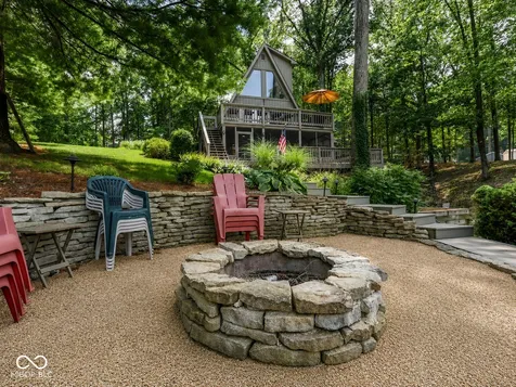 6250 Grosbeak Court Nineveh IN 46164