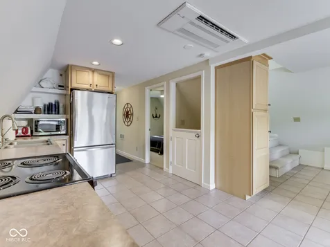 6250 Grosbeak Court Nineveh IN 46164