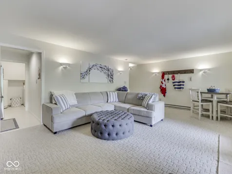 6250 Grosbeak Court Nineveh IN 46164
