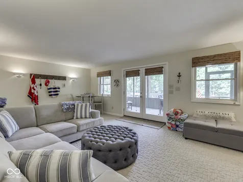 6250 Grosbeak Court Nineveh IN 46164