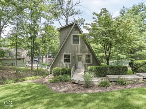 6250 Grosbeak Court Nineveh IN 46164