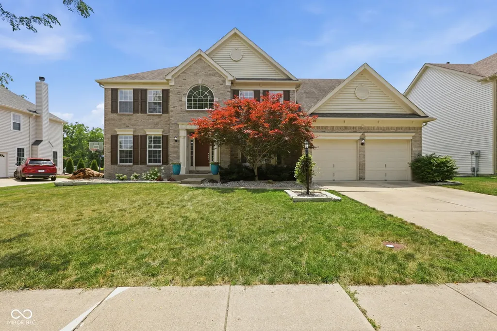 5729 Fairbourne Court Carmel IN 46033