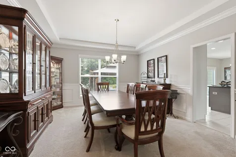 5729 Fairbourne Court Carmel IN 46033