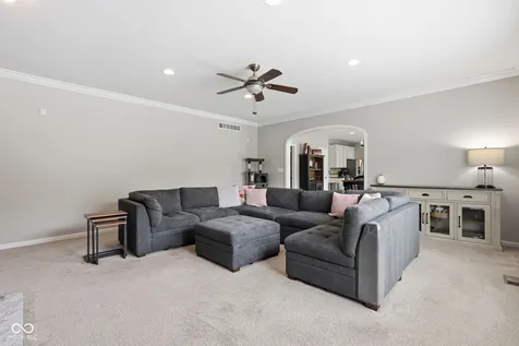 5729 Fairbourne Court Carmel IN 46033