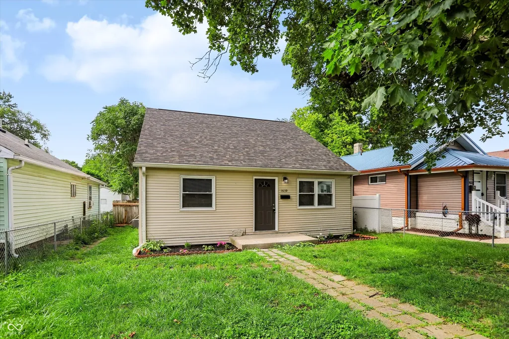 1639 Comer Avenue Indianapolis IN 46203