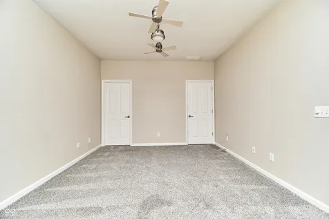 16041 Marsala Drive Fishers IN 46037