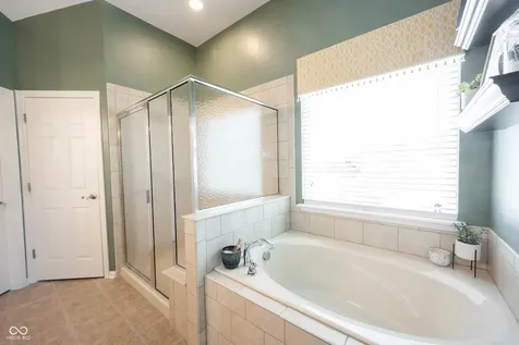 12335 Westmorland Drive Fishers IN 46037