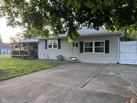 906 Harlan Street Plainfield IN 46168
