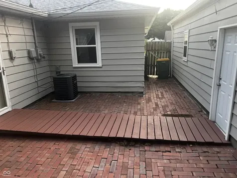 906 Harlan Street Plainfield IN 46168