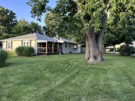 906 Harlan Street Plainfield IN 46168