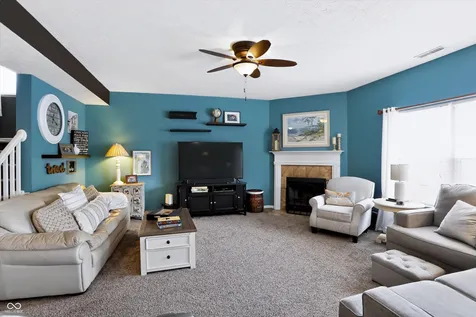 5217 Montavia Lane Indianapolis IN 46239