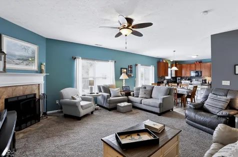 5217 Montavia Lane Indianapolis IN 46239