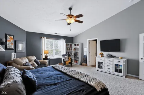 5217 Montavia Lane Indianapolis IN 46239