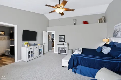 5217 Montavia Lane Indianapolis IN 46239