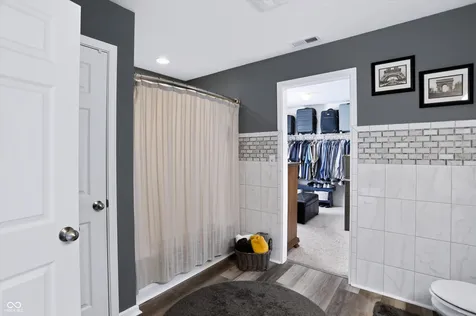 5217 Montavia Lane Indianapolis IN 46239