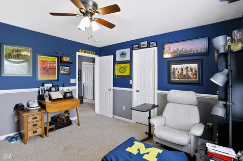 5217 Montavia Lane Indianapolis IN 46239