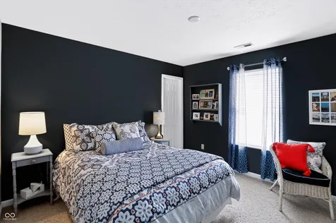 5217 Montavia Lane Indianapolis IN 46239