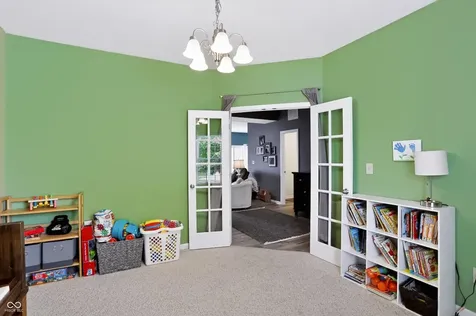 5217 Montavia Lane Indianapolis IN 46239