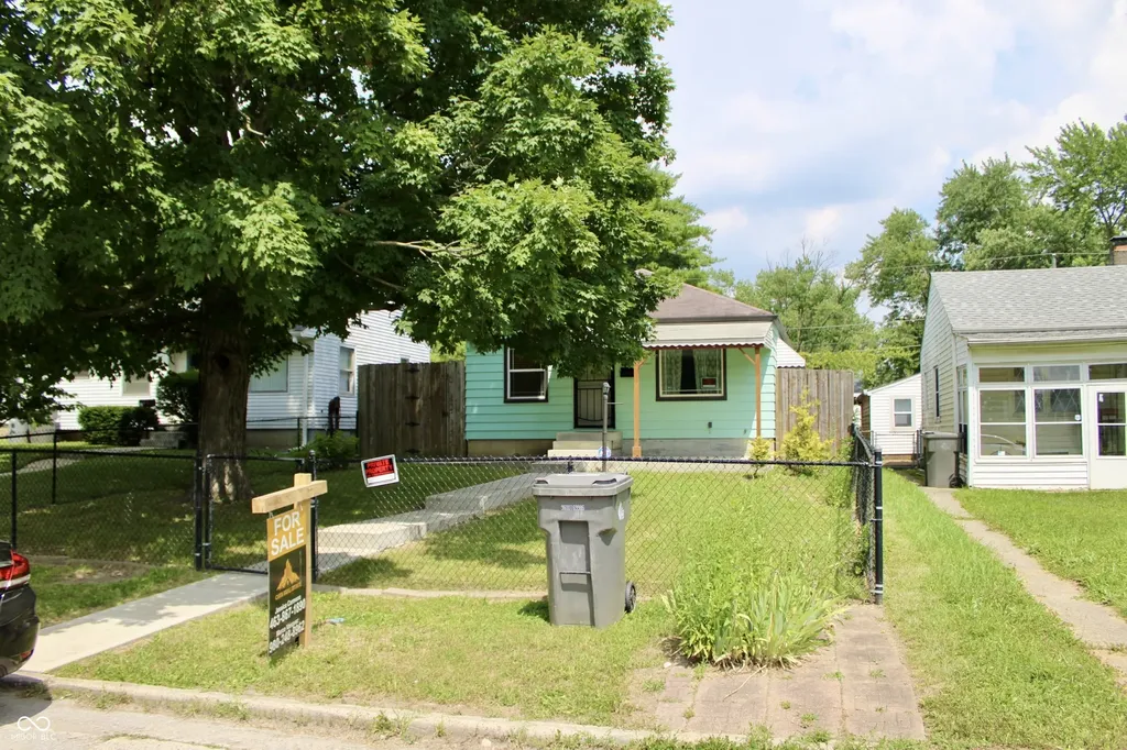 1709 N Euclid Avenue Indianapolis IN 46218