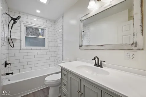 3329 Bethel Avenue Indianapolis IN 46203