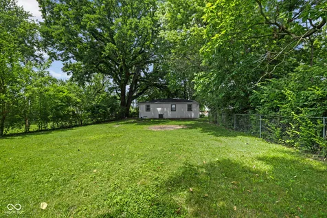 3329 Bethel Avenue Indianapolis IN 46203
