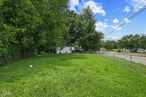 3329 Bethel Avenue Indianapolis IN 46203