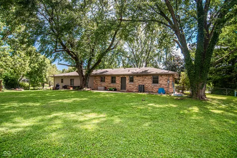 7155 Sandalwood Drive Indianapolis IN 46217