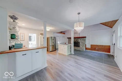 621 W Hemphill Drive Nineveh IN 46164