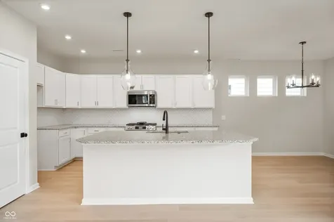 768 Possman Way Westfield IN 46074
