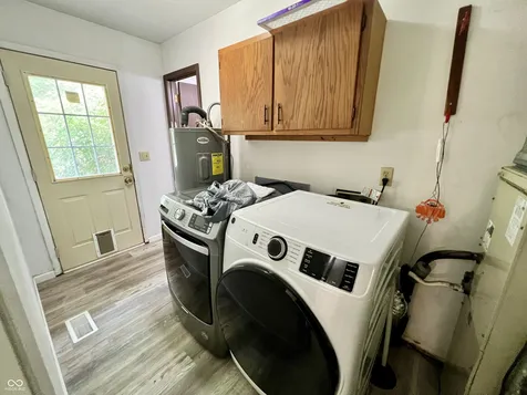 5722 Wheelhorse Drive Indianapolis IN 46221