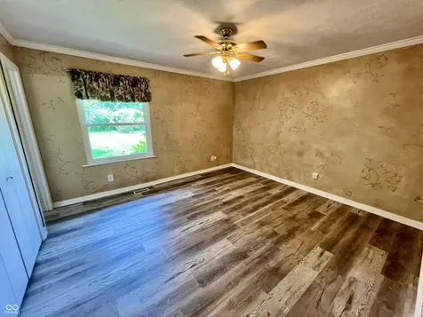 5722 Wheelhorse Drive Indianapolis IN 46221