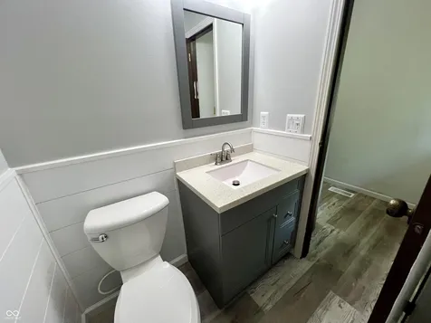 5722 Wheelhorse Drive Indianapolis IN 46221