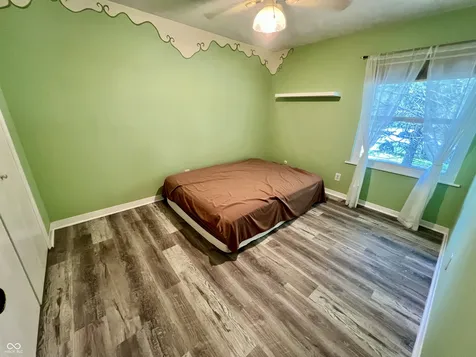 5722 Wheelhorse Drive Indianapolis IN 46221