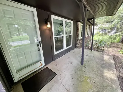 5722 Wheelhorse Drive Indianapolis IN 46221