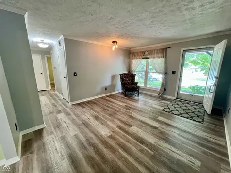 5722 Wheelhorse Drive Indianapolis IN 46221