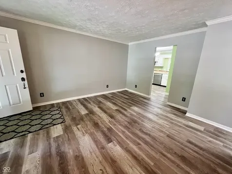 5722 Wheelhorse Drive Indianapolis IN 46221