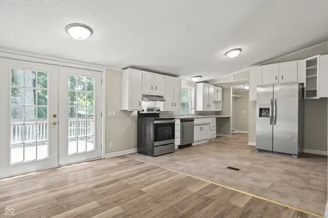 6321 Sharrob Indianapolis IN 46241