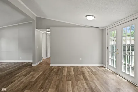 6321 Sharrob Indianapolis IN 46241
