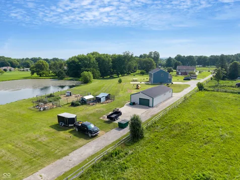 156 S County Road 525 W Danville IN 46122