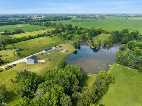 156 S County Road 525 W Danville IN 46122