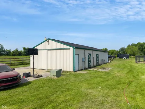 156 S County Road 525 W Danville IN 46122
