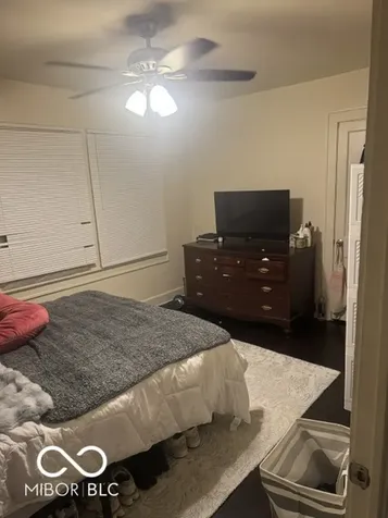 4147 Carrollton Indianapolis IN 46205