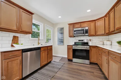 6685 Homestead Drive Indianapolis IN 46227