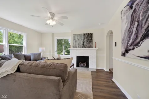 6685 Homestead Drive Indianapolis IN 46227