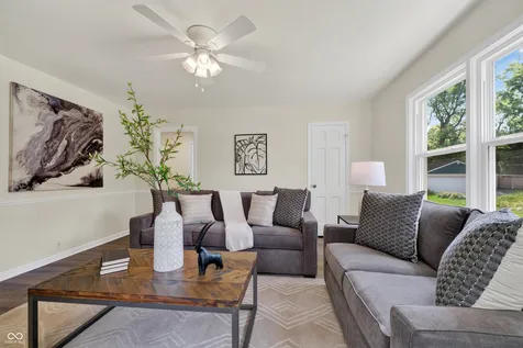 6685 Homestead Drive Indianapolis IN 46227