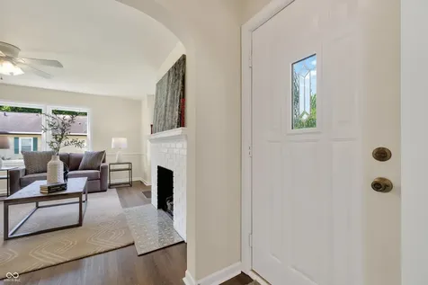 6685 Homestead Drive Indianapolis IN 46227