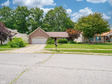 1506 Brook Pointe Drive Indianapolis IN 46234