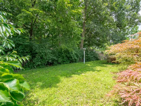 1506 Brook Pointe Drive Indianapolis IN 46234