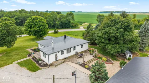 7926 W County Road 700 S Colfax IN 46035